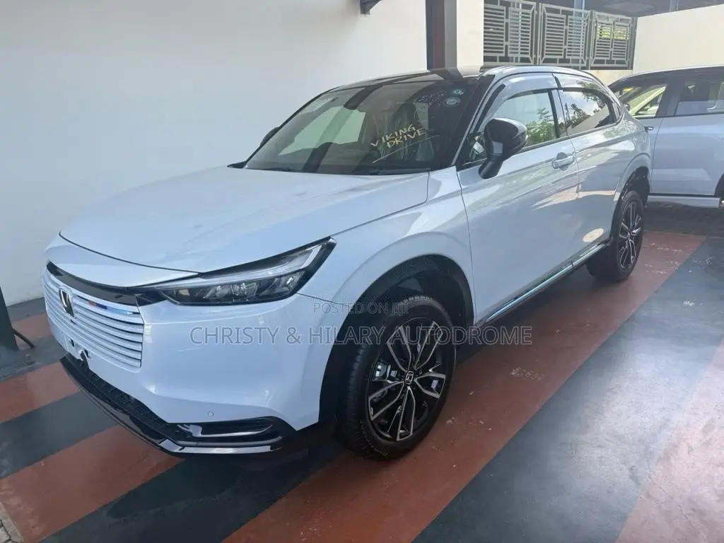 Honda Vezel Z PLAY 2026 SUV Unregistered (Recondition)
