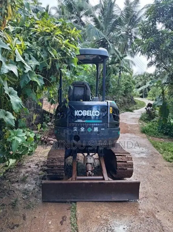 Kobelco SK 30 2002 Heavy-Duty (Used)