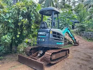 Kobelco SK 30 2005 Heavy-Duty (Used)