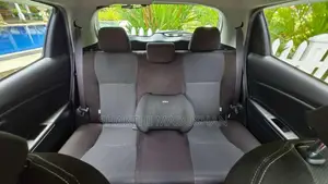 Toyota Vitz 2019 Car (Used)