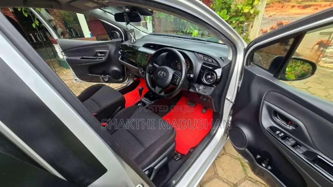 Toyota Vitz 2019 Car (Used)