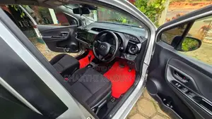 Toyota Vitz 2019 Car (Used)