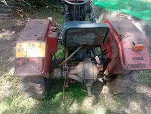 Kubota L1500 2000 Tractor (Used)