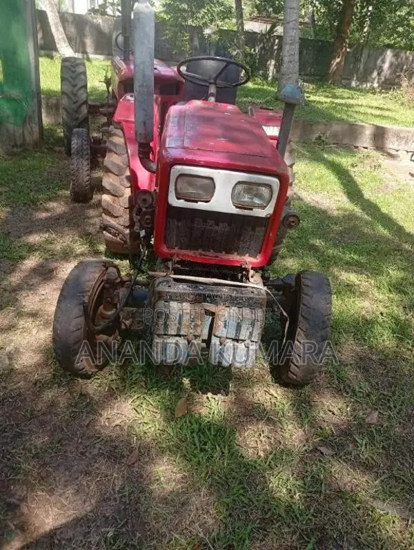 Kubota L1500 2001 Tractor (Used)