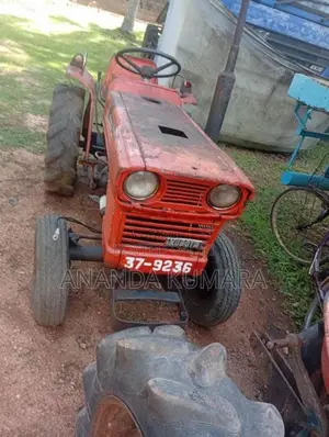 Kubota L1501 2001 Tractor (Used)