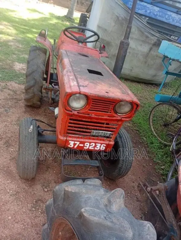 Kubota L1501 2001 Tractor (Used)