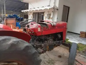 Massey-Ferguson 135 1998 Tractor (Used)