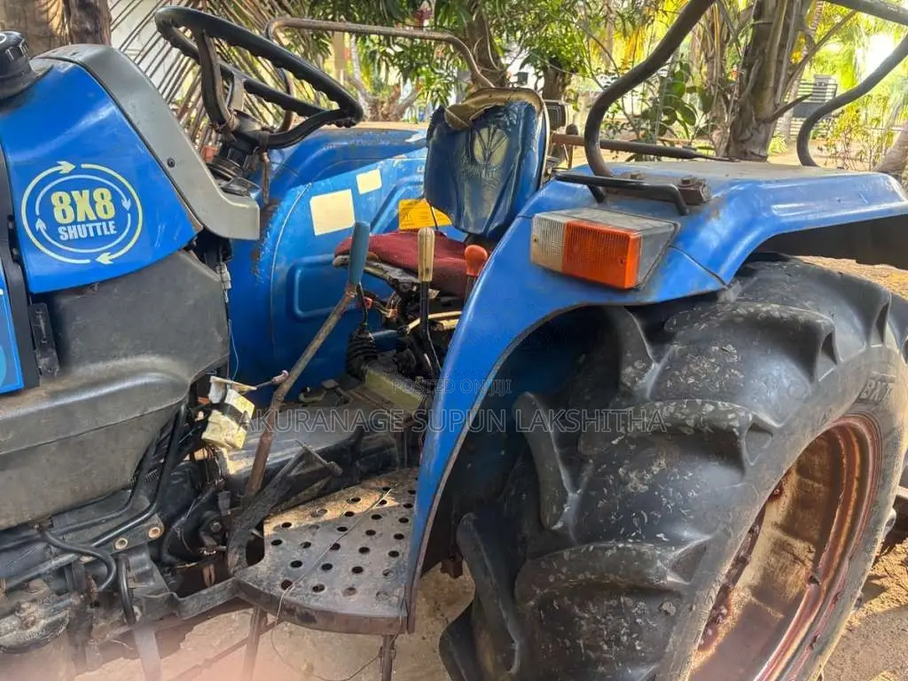New-Holland 4710 2016 Tractor (Used)