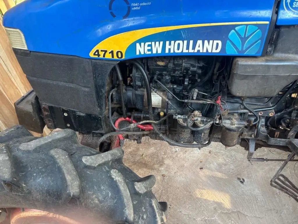 New-Holland 4710 2016 Tractor (Used)