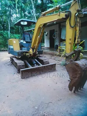 IHI I HI 30 2011 Heavy-Duty (Used)