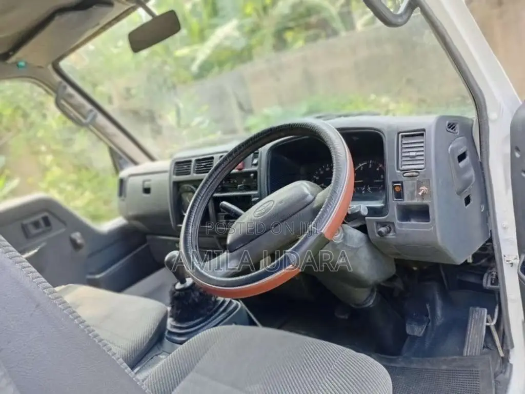 Toyota CrewCab 1996 Crew Cab (Used)