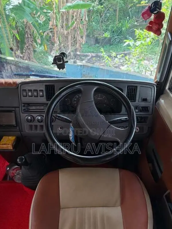 Nissan Civilian 2017 Bus (Used)