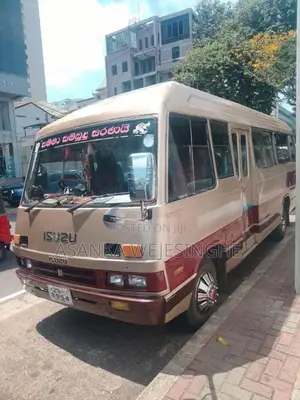 Isuzu Journey L 1980 Bus (Used)