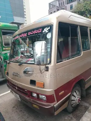 Isuzu Journey L 1980 Bus (Used)