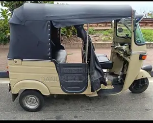 Bajaj 2 Stroke 2002 Three Wheel (Used)