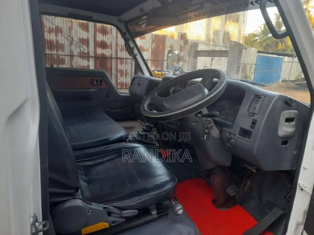 Toyota Carrier 18 5 1994 Lorry (Used)