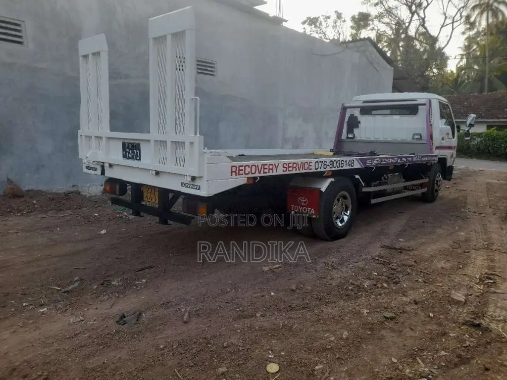 Toyota Carrier 18 5 1994 Lorry (Used)