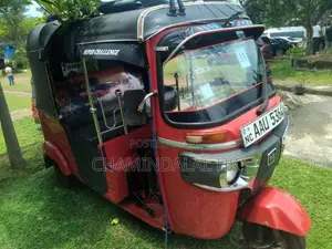 Bajaj 4 stroke 2014 Three Wheel (Used)