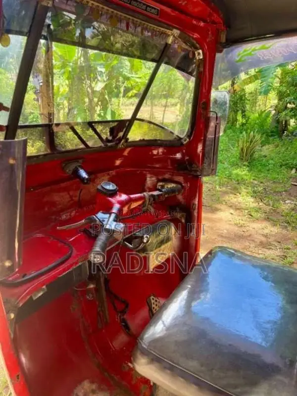 Bajaj 2 Stroke 1996 Three Wheel (Used)