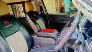 Toyota KDH 200 Super GL 2011 Van (Used)