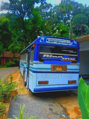 Ashok-Leyland Viking 2003 Bus (Used)