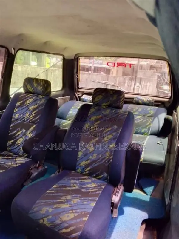 Toyota CR27 1991 Van (Used)