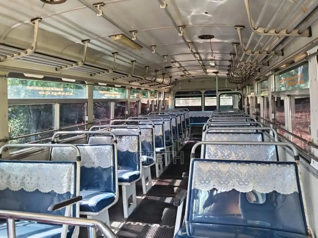 Ashok-Leyland Viking 2003 Bus (Used)