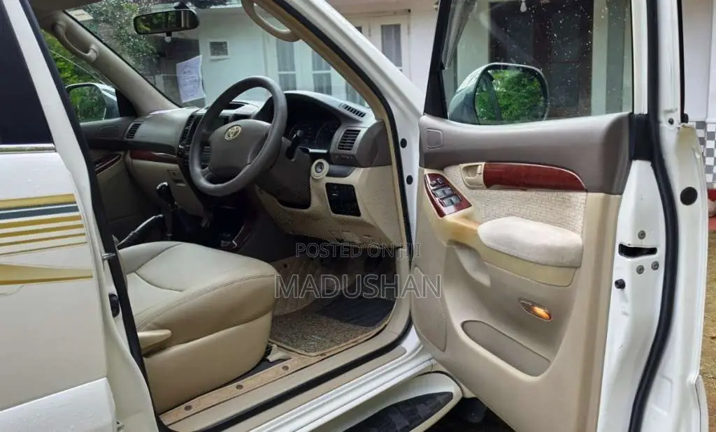 Toyota Land Cruiser Prado 120 GX 2005 SUV (Used)