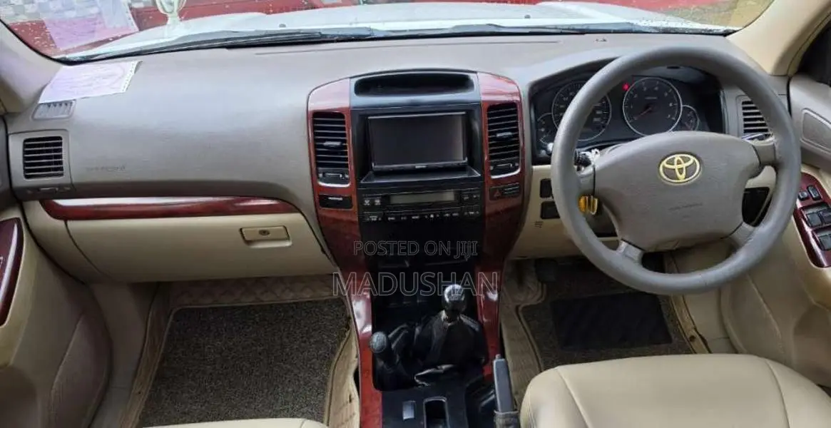 Toyota Land Cruiser Prado 120 GX 2005 SUV (Used)