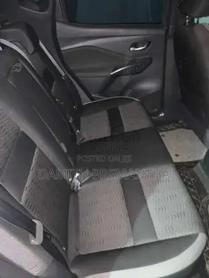 Nissan Magnite 2025 SUV (Used)