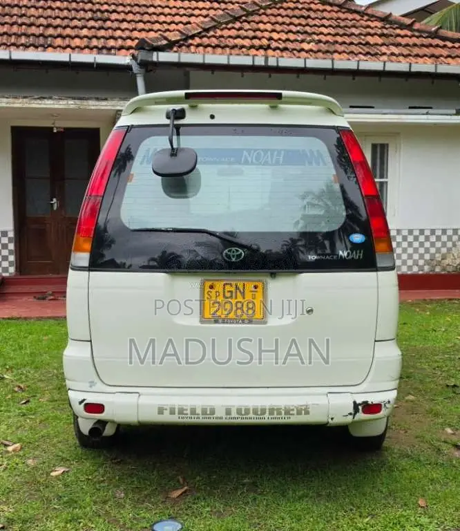 Toyota Townace Noah CR41 1997 Van (Used)