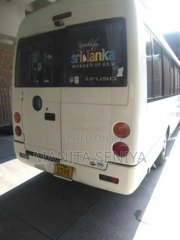 Mitsubishi Fuso Rosa 2014 Bus (Used)