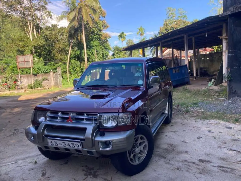 Mitsubishi Montero 1998 SUV (Used)