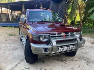 Mitsubishi Montero 1998 SUV (Used)