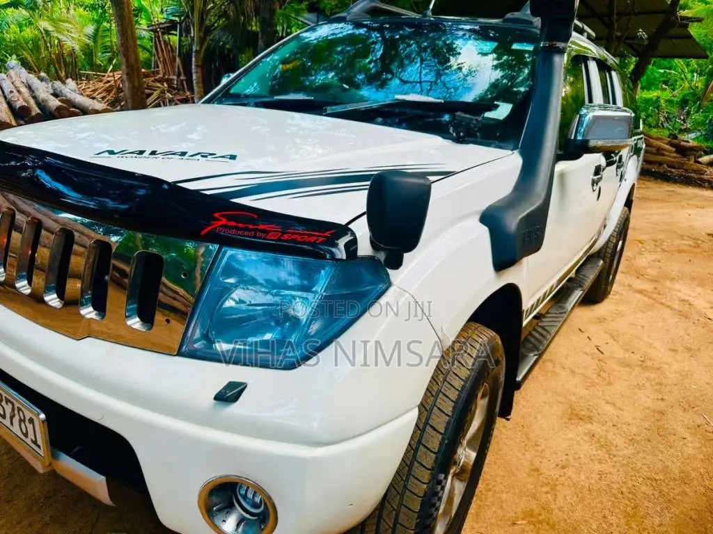 Nissan Navara D40 2008 Pickup (Used)