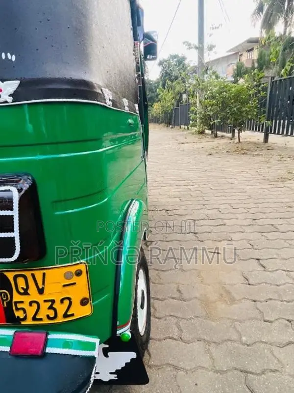 Bajaj RE 4 Stroke 2010 Three Wheel (Used)