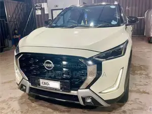 Nissan Magnite N-CONNECTA CVT TURBO 2025 SUV (Used)