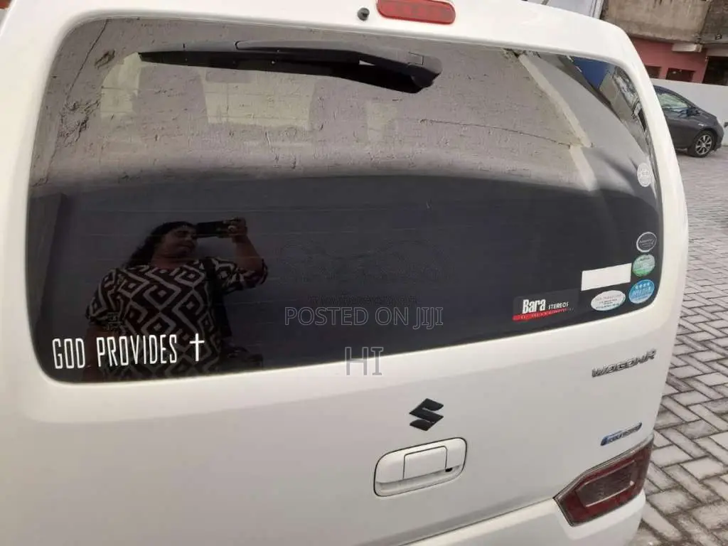 Suzuki Wagon R FZ Safety PREMIUM 2018 Car (Used)