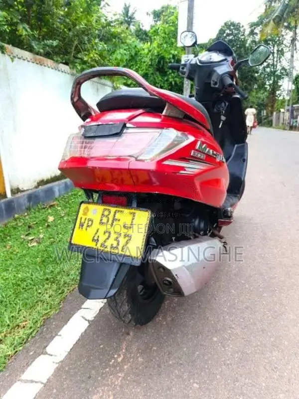 Hero Maestro Edge 2017 Motorbike (Used)