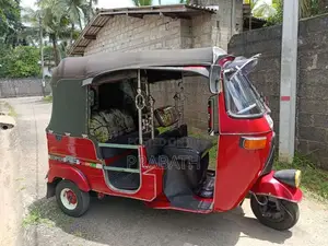 Bajaj 2 Stroke 2006 Three Wheel (Used)