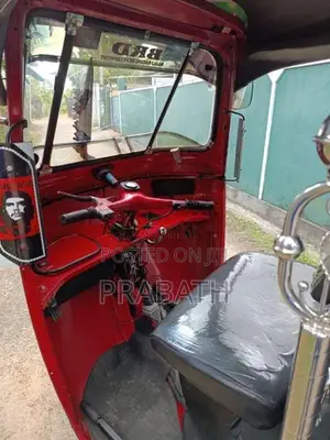 Bajaj 2 Stroke 2006 Three Wheel (Used)