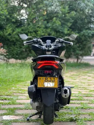 Honda Pcx 160 2024 Motorbike (Used)