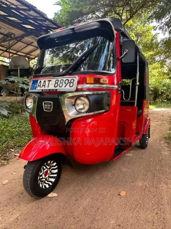 Bajaj RE 4 Stroke 2014 Three Wheel (Used)