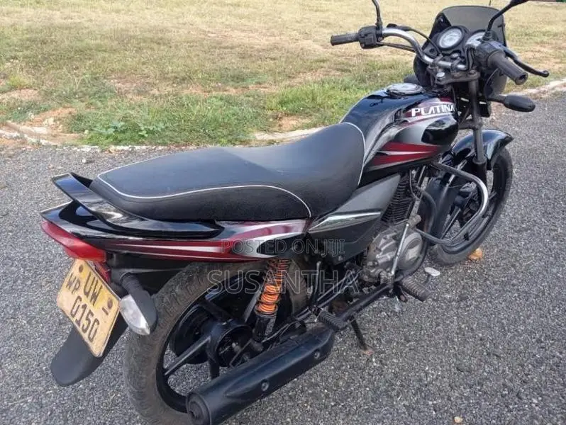 Bajaj Platina 2009 Motorbike (Used)