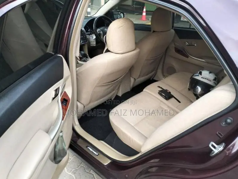 Toyota Premio G Superior 2013 Car (Used)