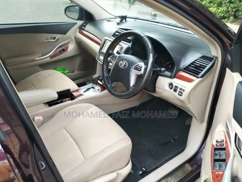 Toyota Premio G Superior 2013 Car (Used)