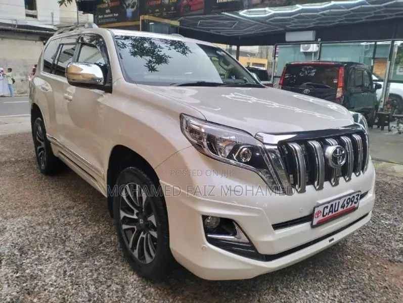 Toyota Land Cruiser Prado G Frontier 2017 SUV (Used)