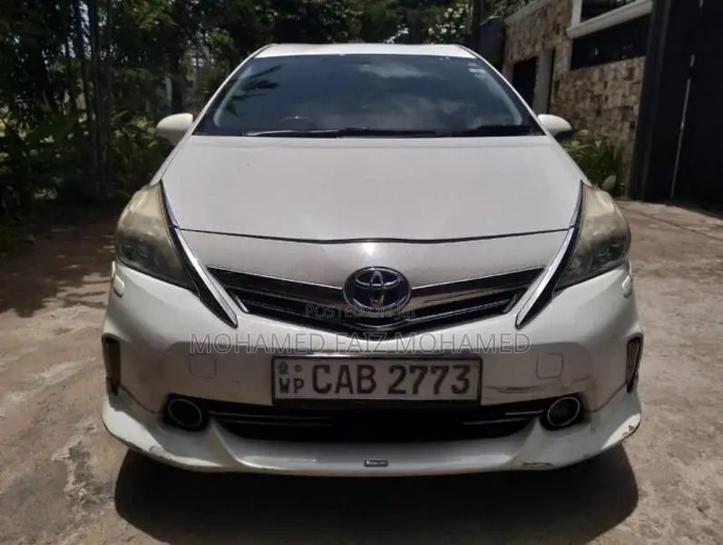 Toyota Prius CX Alpha S Tutoring 2012 Car (Used)