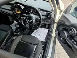 BMW Mini Cooper S 2017 Car (Used)
