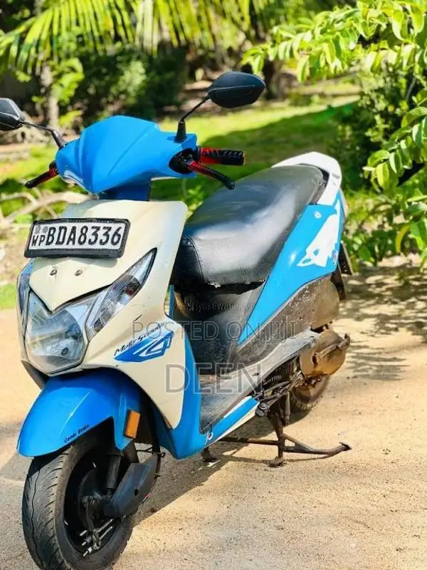 Honda Dio 2015 Motorbike (Used)